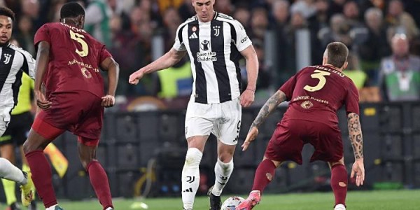 意甲转会动态：国米购买新球员进展缓慢，米兰出售后卫计划签约射手