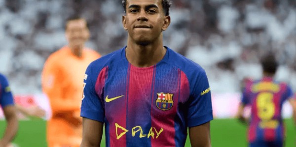 西甲巅峰对决：10 人巴萨顽强抵抗，姆巴佩破门失点，贝林厄姆建功助皇马奏凯